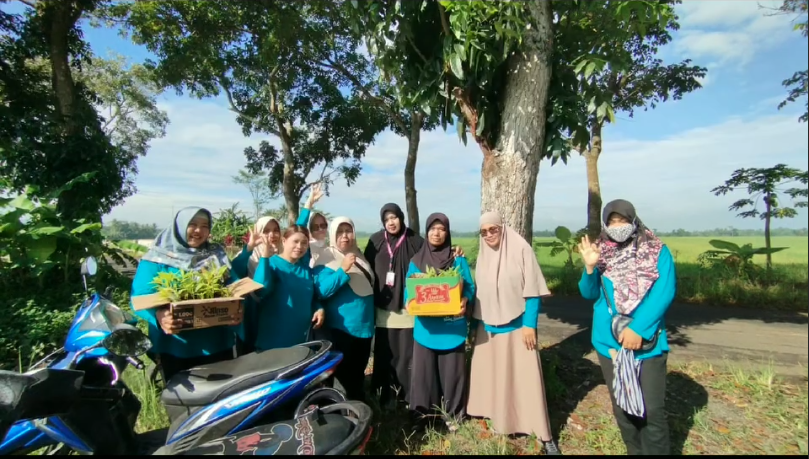 Gerakan Tanam Pengendali Hama Wereng, Kolaborasi Warga Desa Muntang untuk Perkuat Ketahanan Pangan